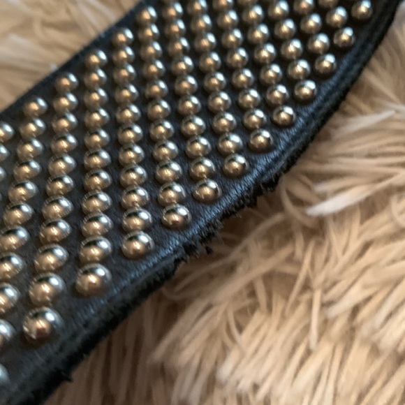 Leather Belt Black with Silver Beads and Large Silver Braided Buckle size small - Picture 5 of 9